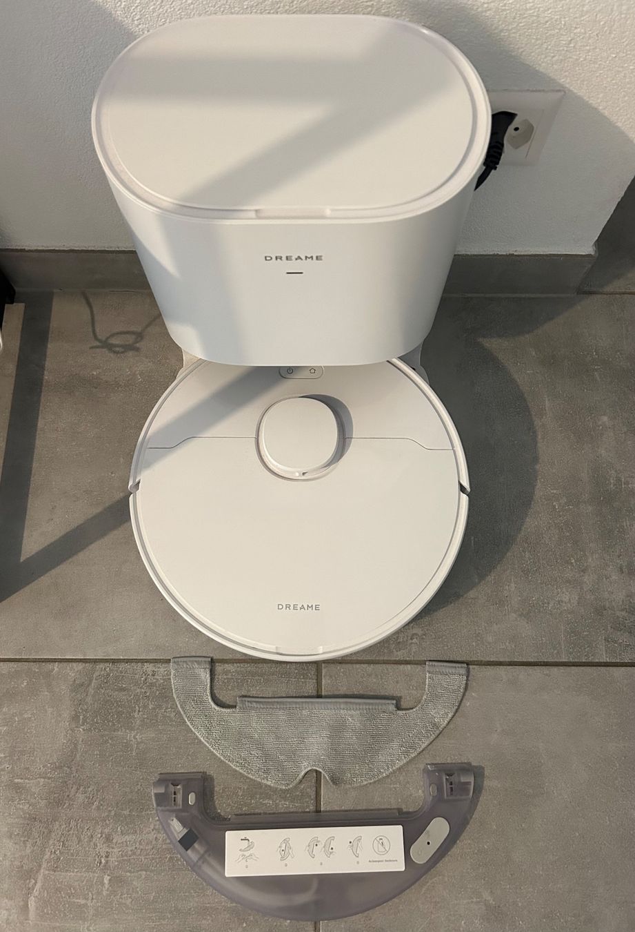 Dreame Aspirapolveri & Accessori: Aspirateur robot / nettoyage – Usato da Charrat venduto da gex_j99k