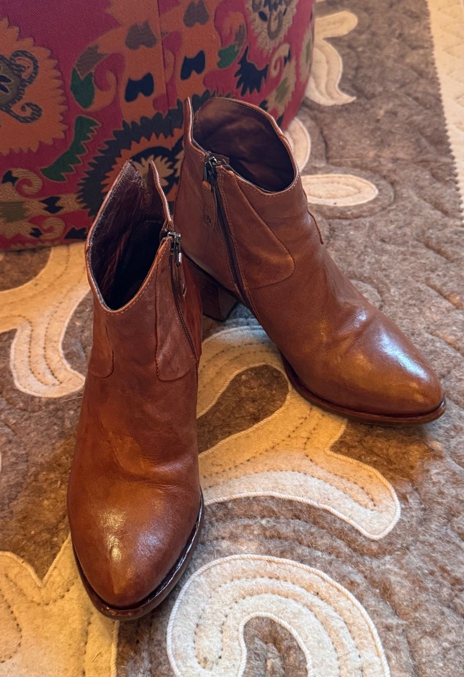 Damenschuhe: Hundred 100 Stiefelette - made in italy – Gebraucht aus La Punt Chamues-ch von Mausibeinli