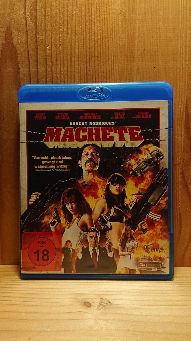 Tutti i DVDs: MACHETE Blu-Ray mit Danny Trejo – Usato da Wilderswil venduto da Exebub