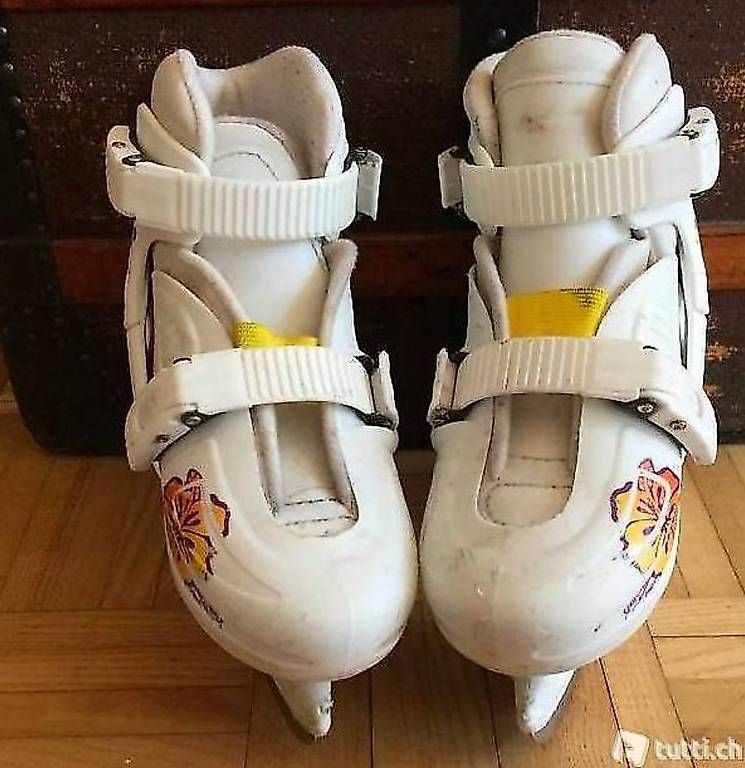 Pattini da ghiaccio: Schlittschuhe 29 30 31 – Usato da Itingen venduto da Haefi 1