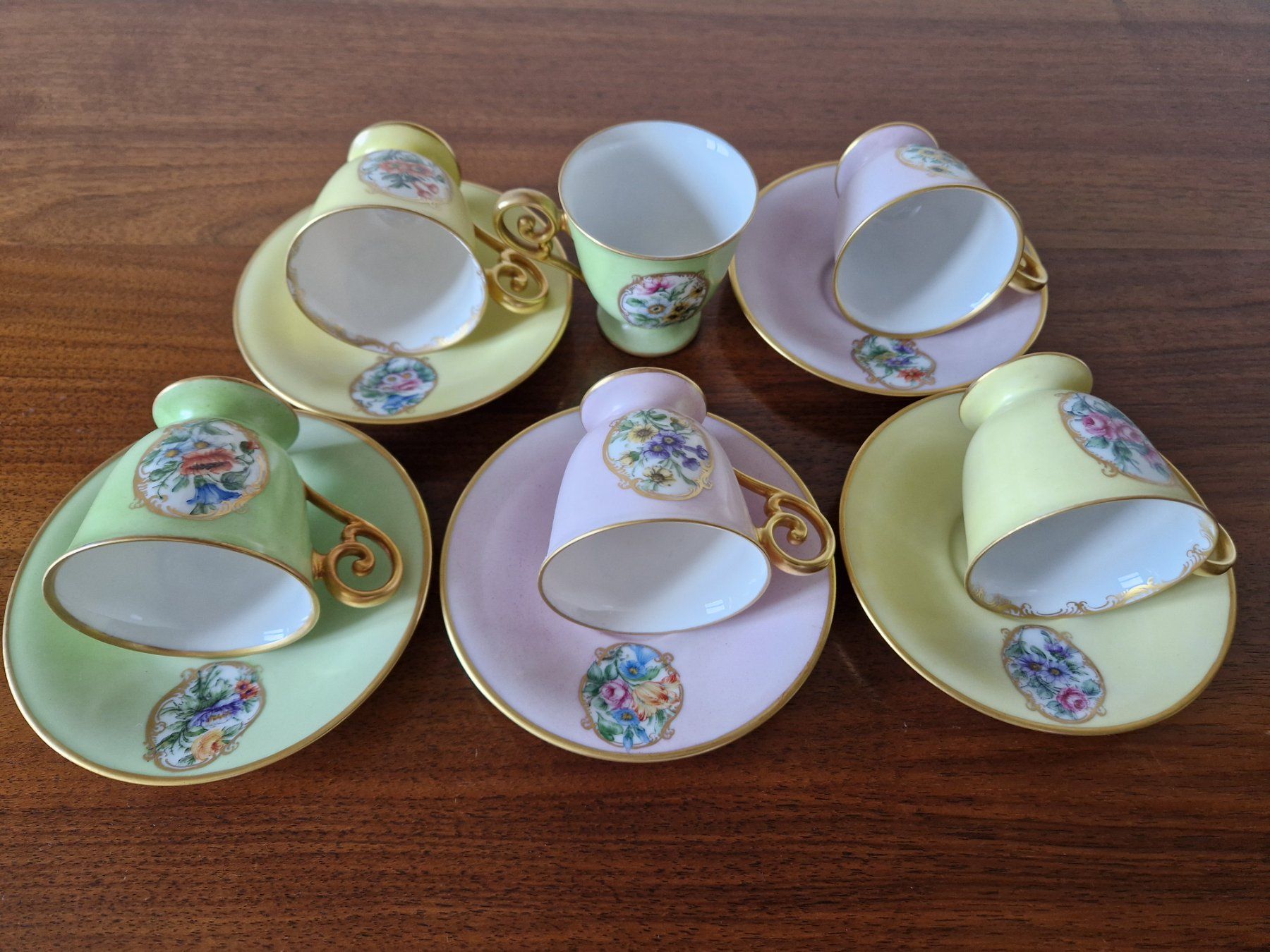 Set di piatti: Kaffee/Espressotassen Bavaria – Usato da Bern venduto da Antikbatik 1