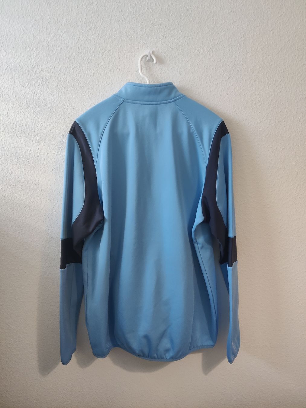 Pulls & Sweat-shirts: Manchester City 2011/12 Trainingspullover (L) – D'occasion à Basel par Ringolero 1