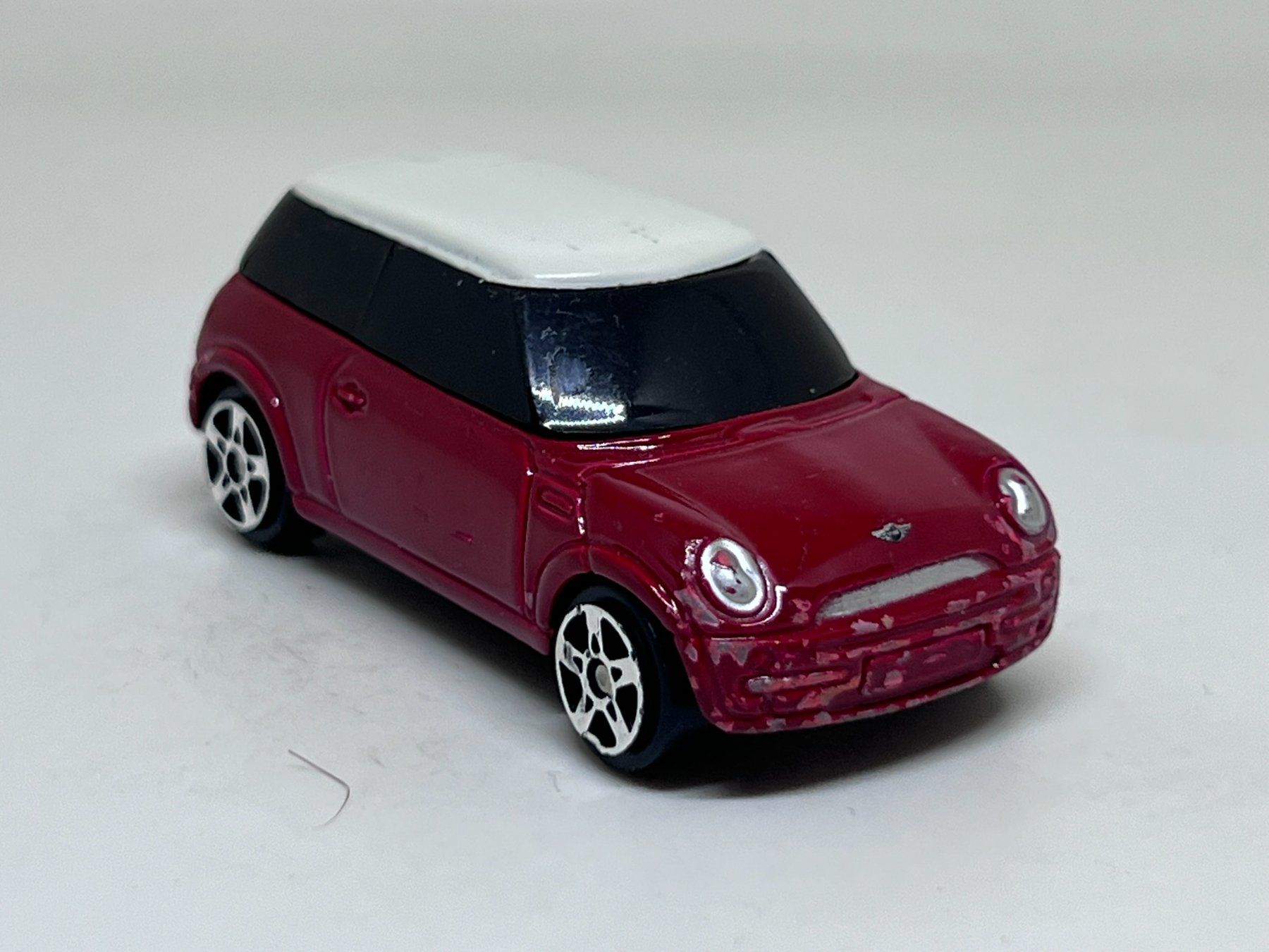 Maisto Modellautos: Maisto Mini Cooper #273 – Gebraucht aus Wildegg von LaaBoutique
