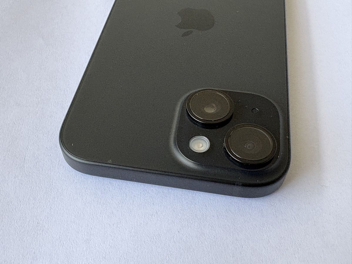 Apple Telefoni cellulari / Smartphones: iPhone 15, 128GB, schwarz  – Usato da Burgdorf venduto da Shawndx 5