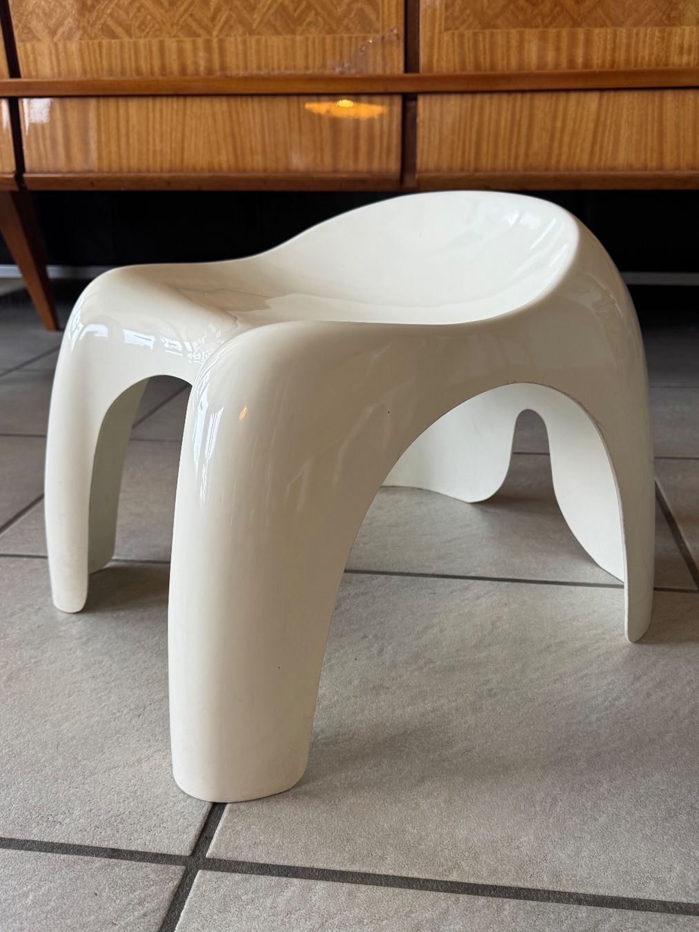 Sgabelli: Artemide Efebino Kinderhocker Space Age 60er Vintage – Usato da Steffisburg venduto da smocky17