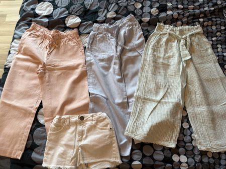 Damen Hosen und Shorts 4 teilig Grösse 116
