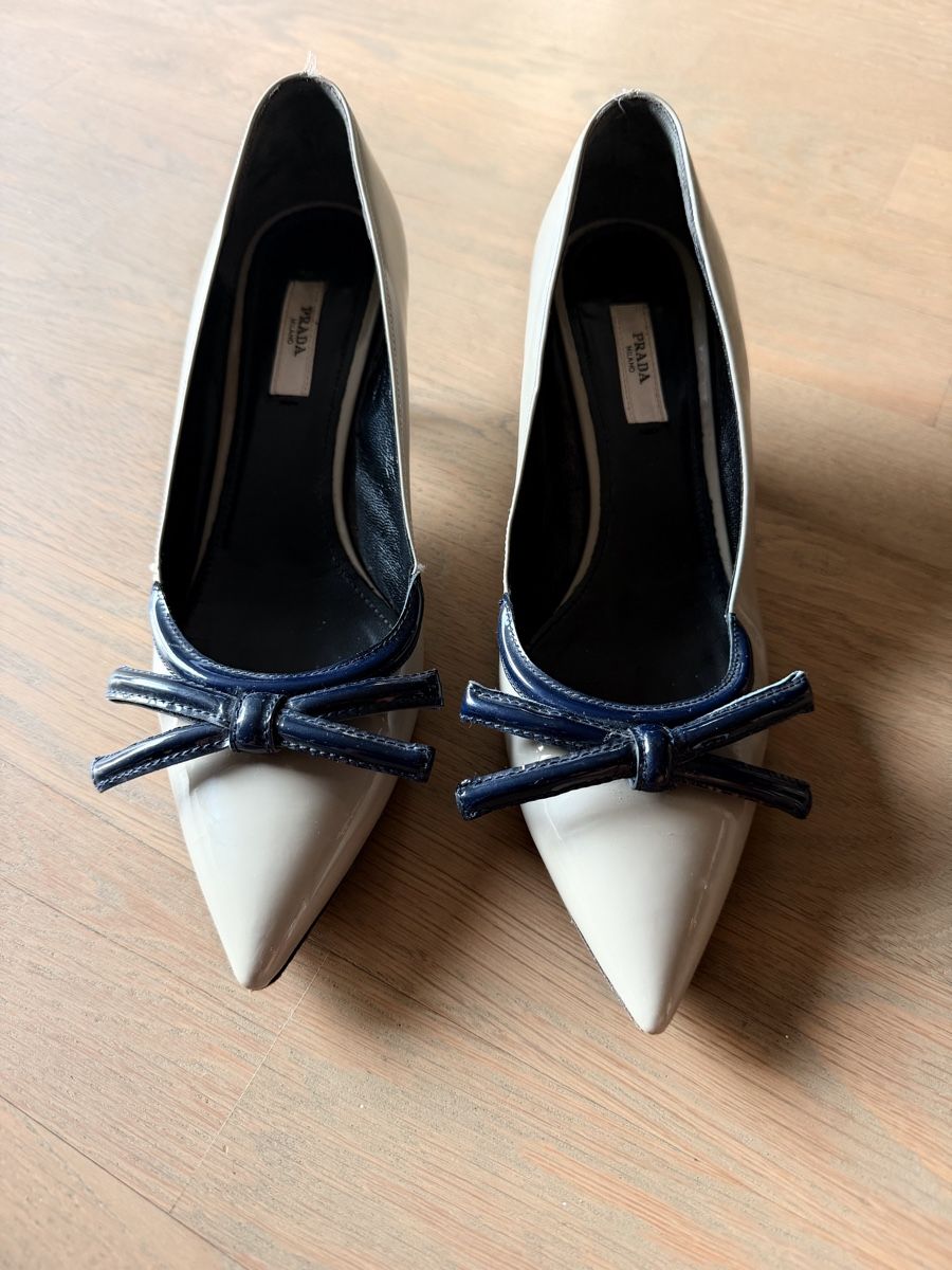 Prada Damenschuhe: Prada Damenschuhe Gr. 37.5 – Gebraucht aus Zug von Krokolila 1