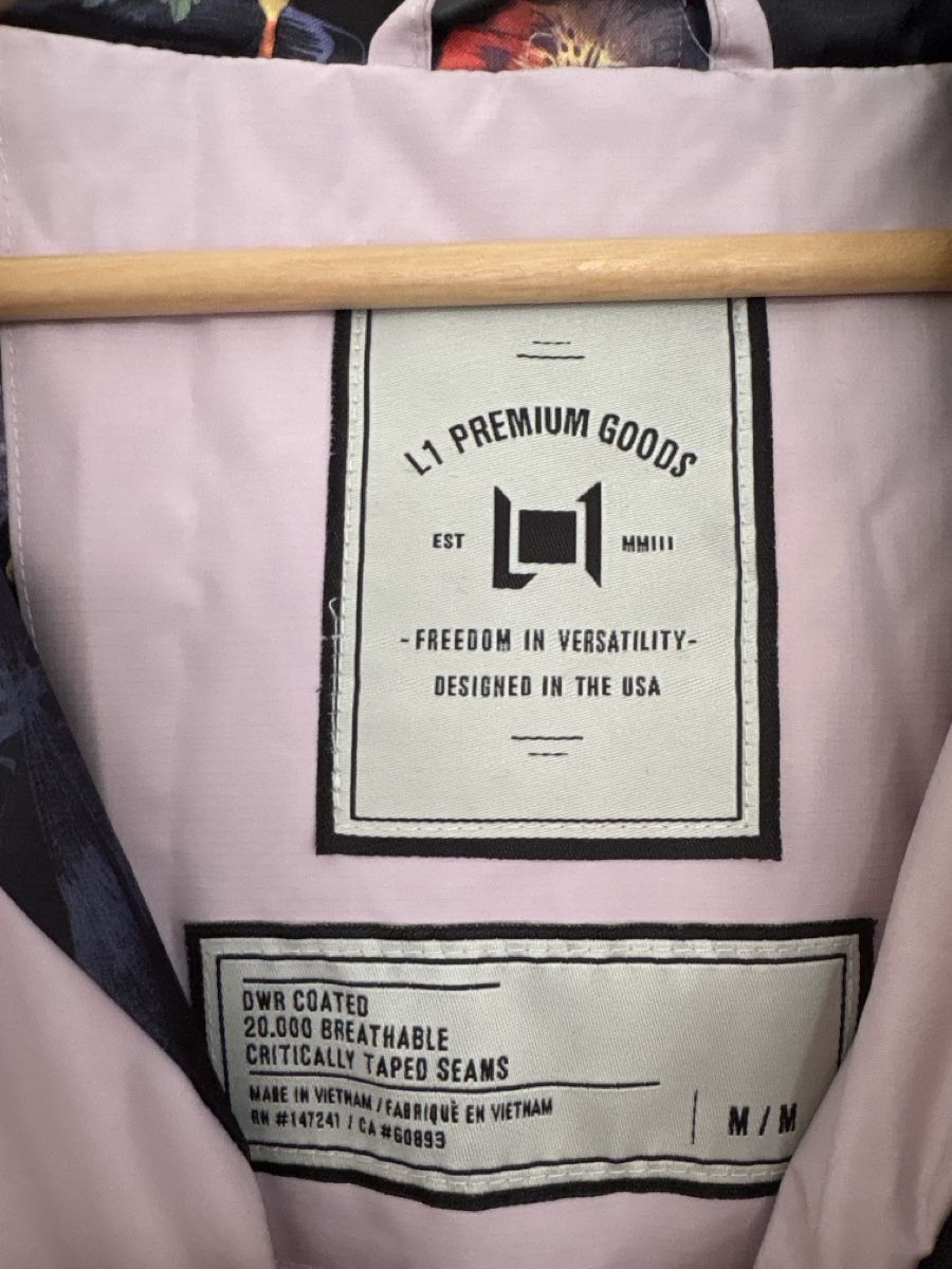 Jacken: Snowboardjacke L1 Grösse M – Gebraucht aus Zürich von nin_n7p7 2
