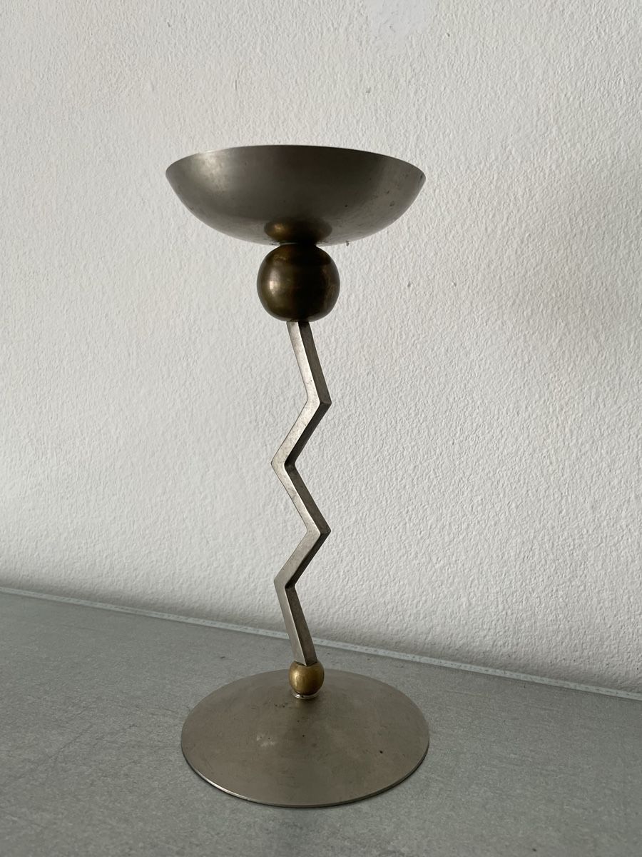 Kerzenständer: Zig zag Memphis postmodern Kerzenhalter – Gebraucht aus Basel von Amechan. 2