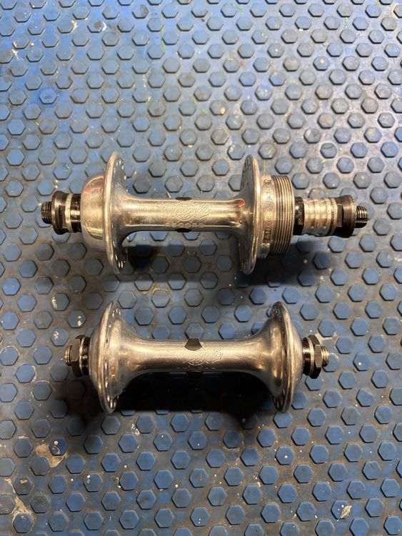 Lot de moyeux campagnolo - Équipements vélos