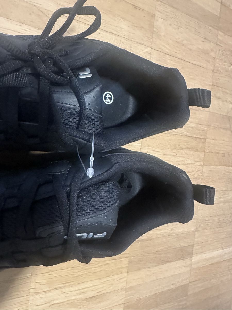 Scarpe da uomo: Fila Sneaker Neuwertig Gr.44 – Usato da Pratteln venduto da san_p6mt 1