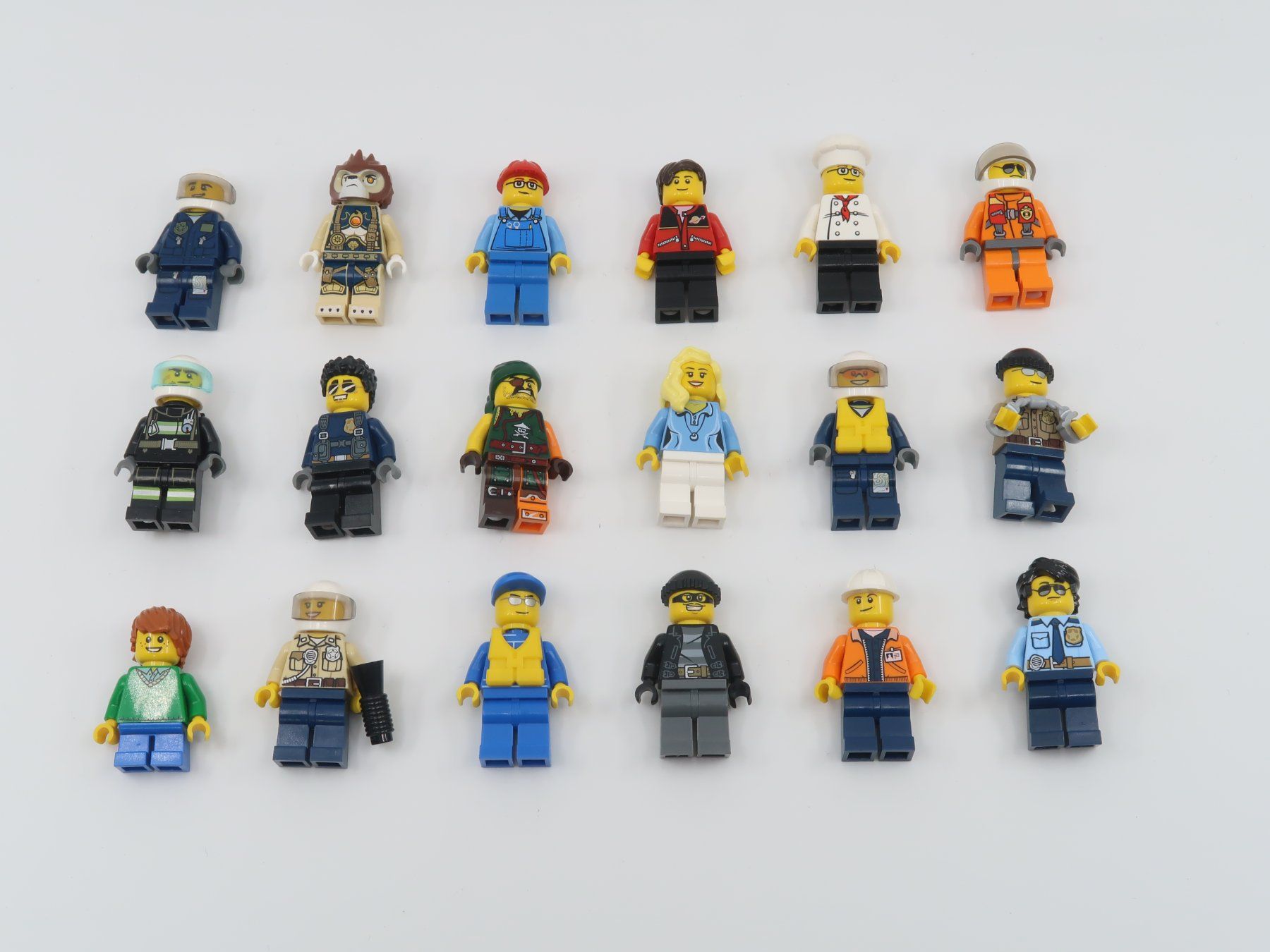 Lego Spielzeuge: Lego Figuren, Minifiguren, Figurines – Gebraucht aus Oberwil b. Büren von nih_qt5f