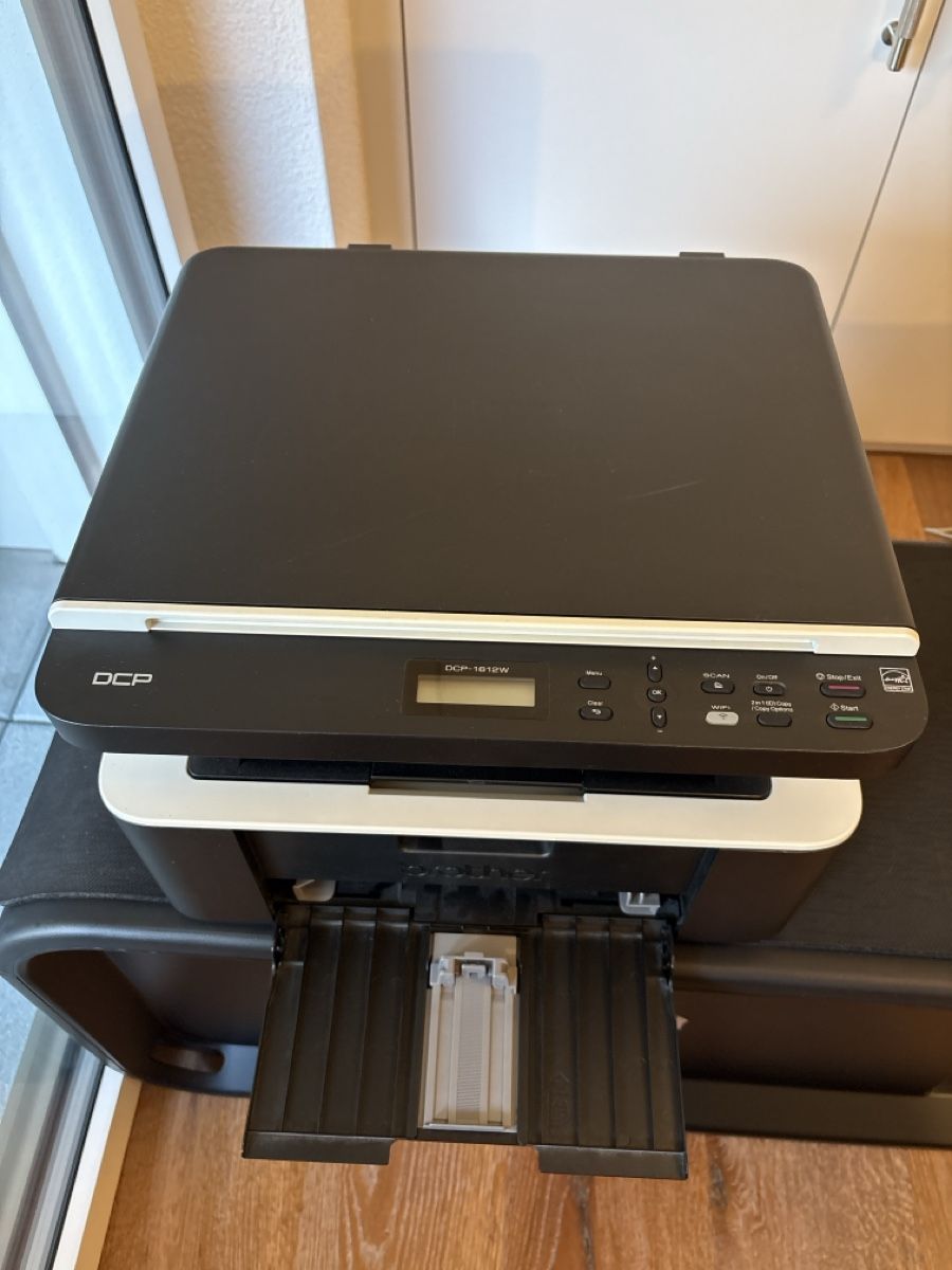 Brother Drucker: Laserdrucker Brother DCP-1612W WLAN  – Gebraucht aus Uitikon Waldegg von Tatawlk
