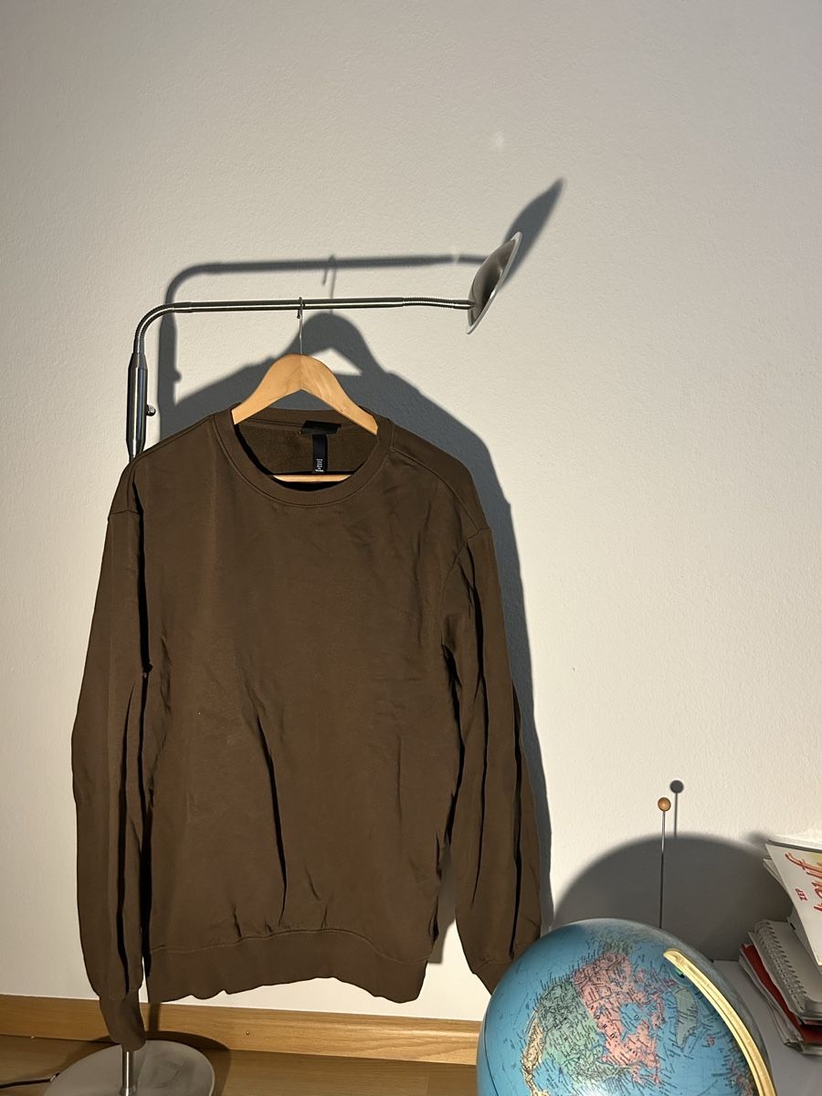 H&M Pullover & Sweatshirts: Pullover Braun – Gebraucht aus Reinach BL von the_9lwh