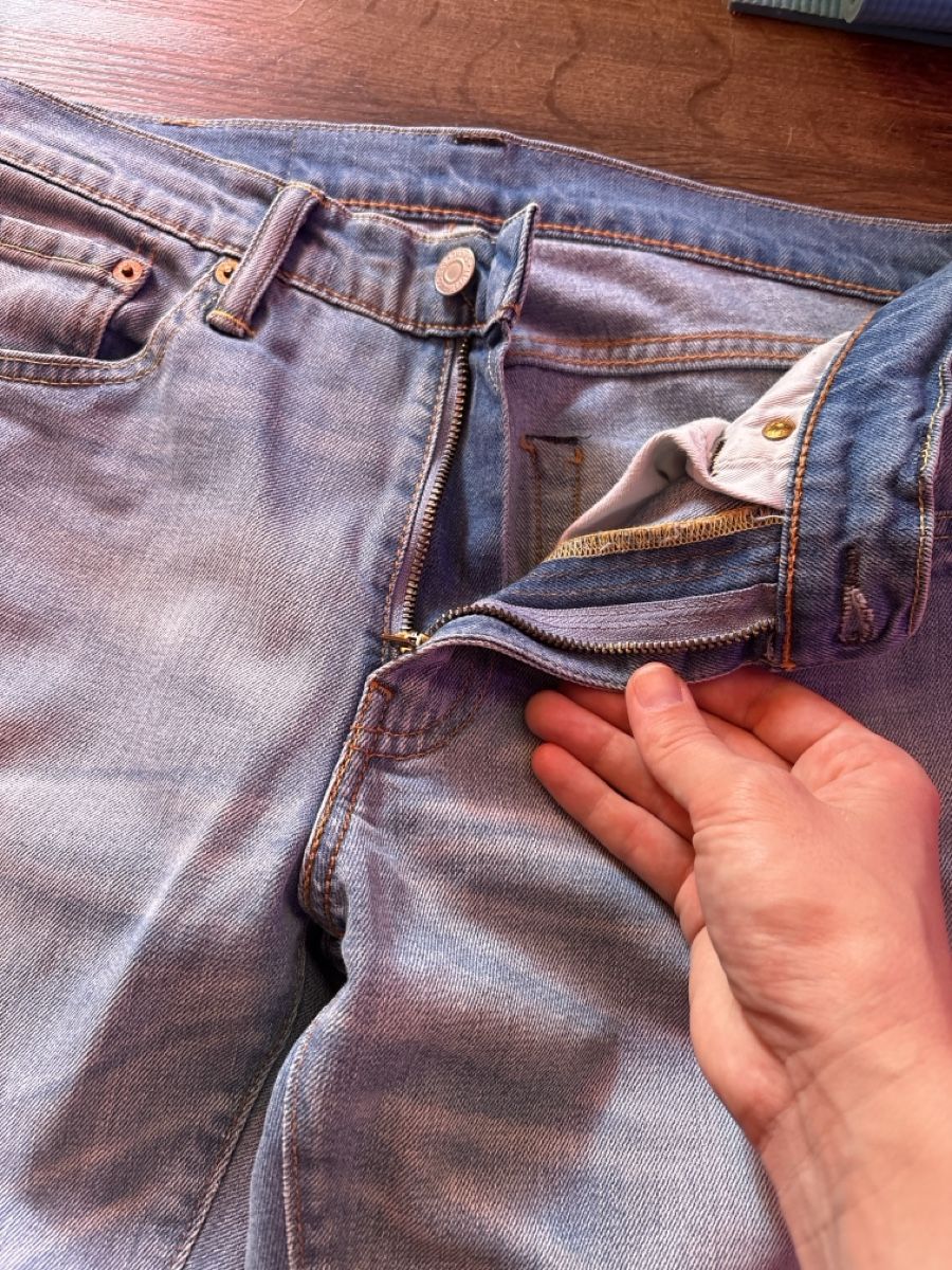 Levi's Jeans: Levi’s Jeans 511 W31 L32 – Usato da Bern venduto da LoveVintageY2K 2