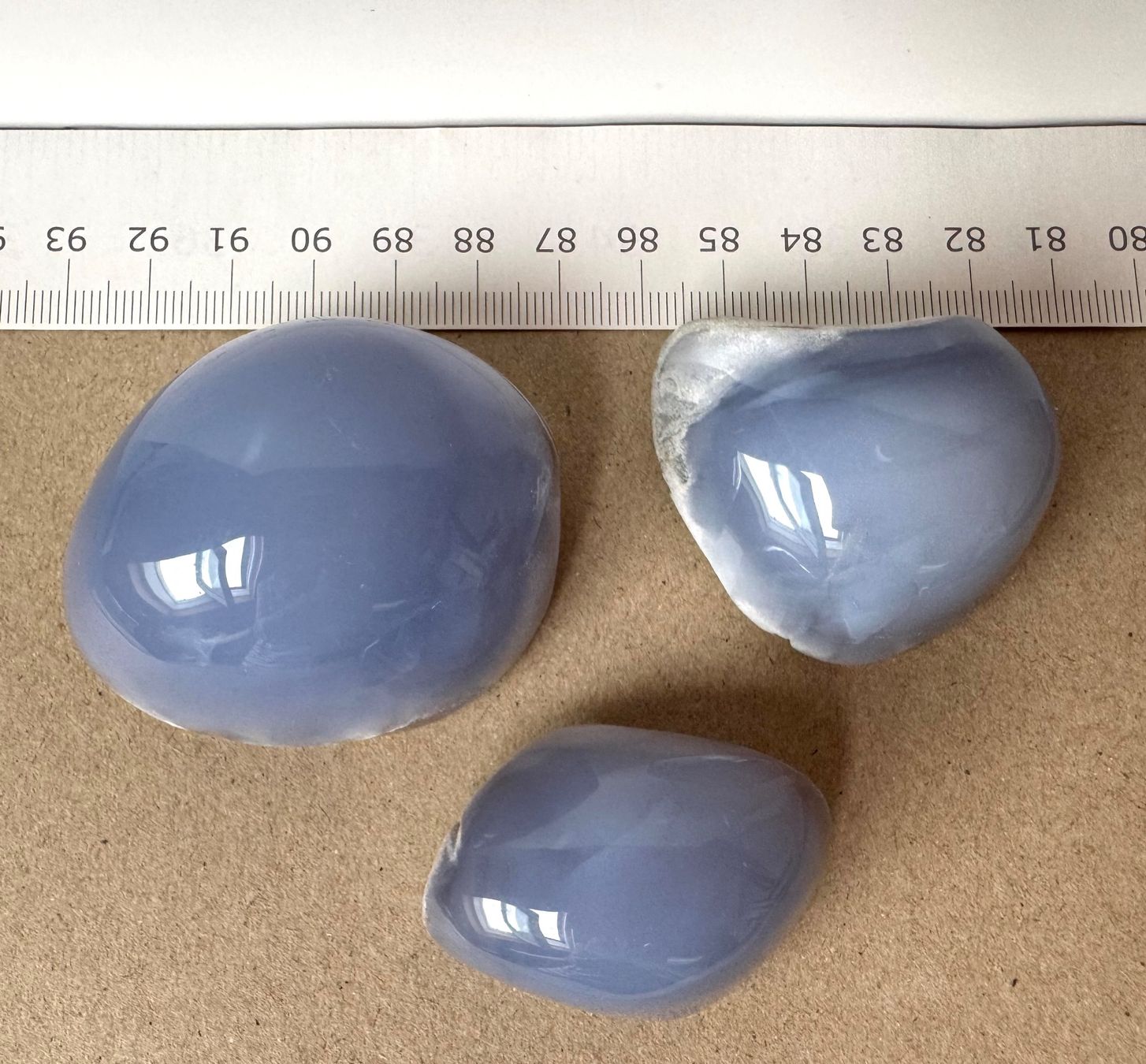 Pietre preziose: Calzedon    top Sammlung  wunderschön poliert 3Stk – Nuovo e nell'imballaggio originale da Leuggern venduto da gemshow 5