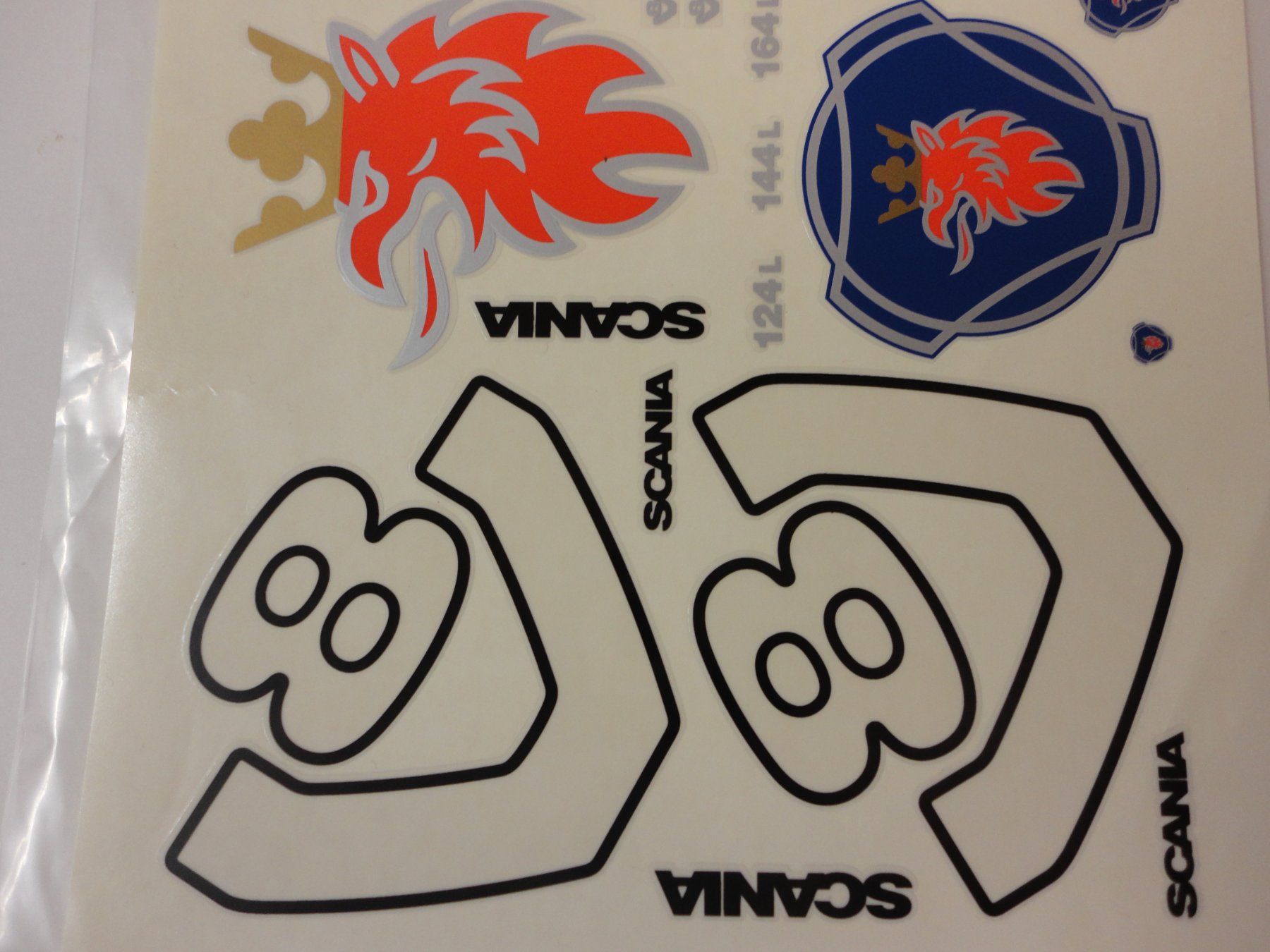 Modellismo RC: Decal für Modelle – Nuovo e nell'imballaggio originale da Horgen venduto da RcModell 3