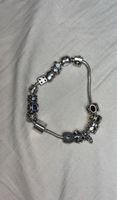 Pandora mit Charms 