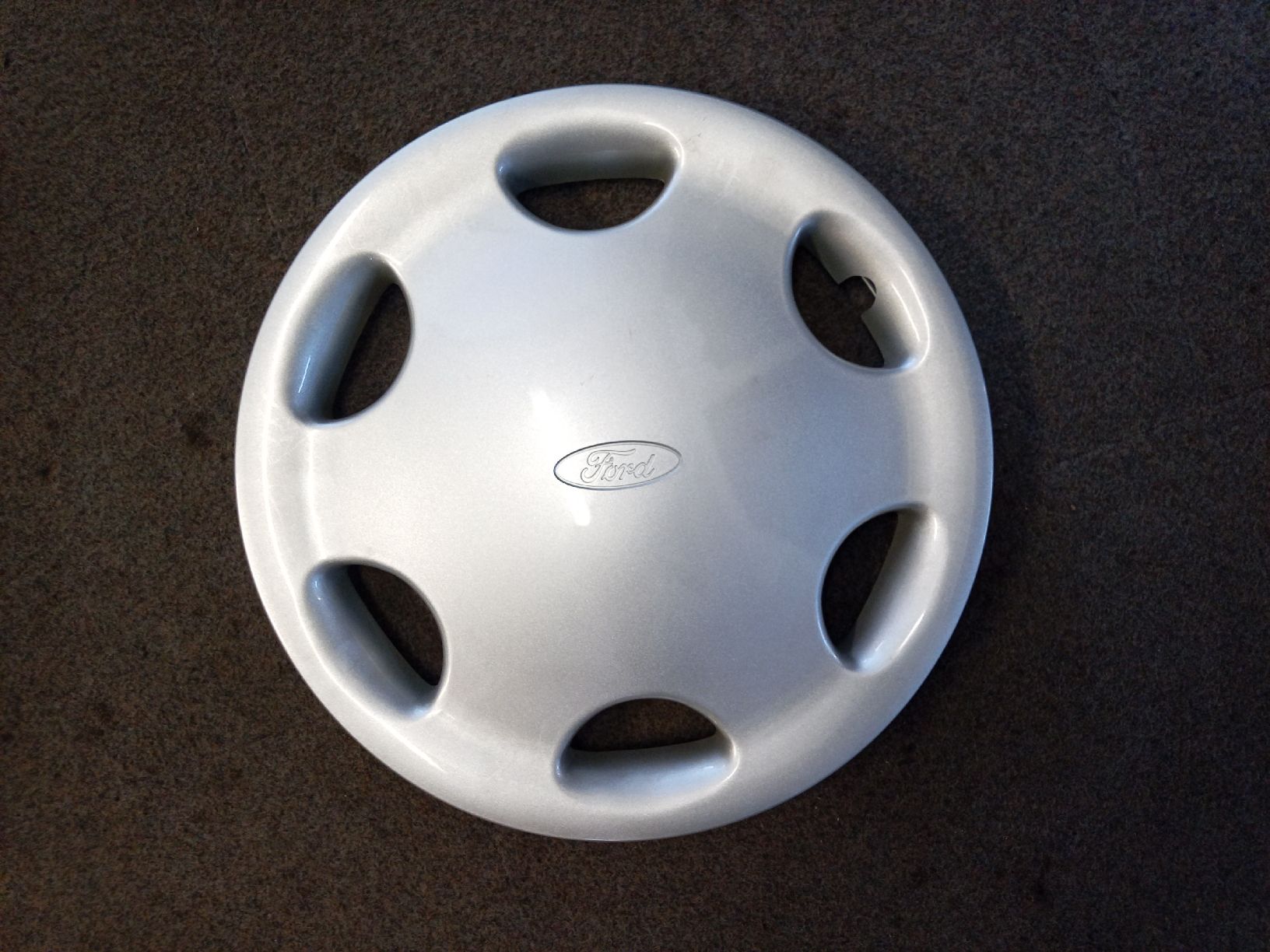 Ford Alle Autoersatzteile: Radkappe Ford D38 MA 117.205 neu – Neu (gemäss Beschreibung) aus Laupen ZH von SportcarsLaupen