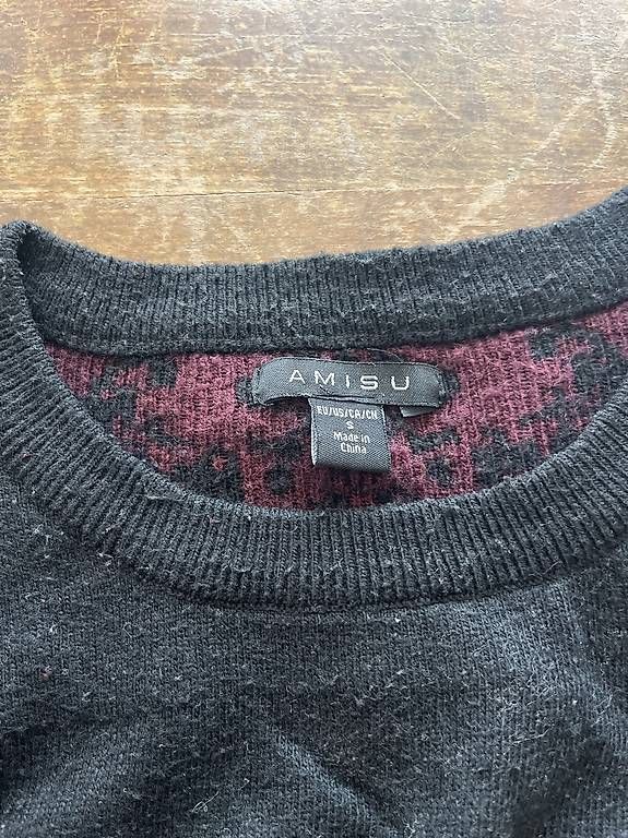 Maglioni & Felpe: unterschiedliche Pullover – Usato da Zürich venduto da gio_6f5b 2