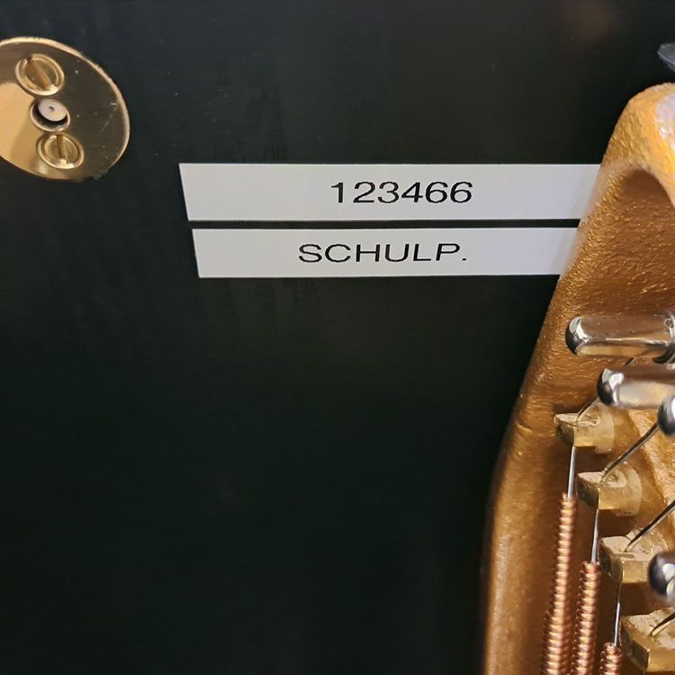 Musikinstrumente: Schulpiano 116 schwarz satiniert - Ausstellungsmodell – Neu (gemäss Beschreibung) aus Ittigen von KrompholzMusik 3