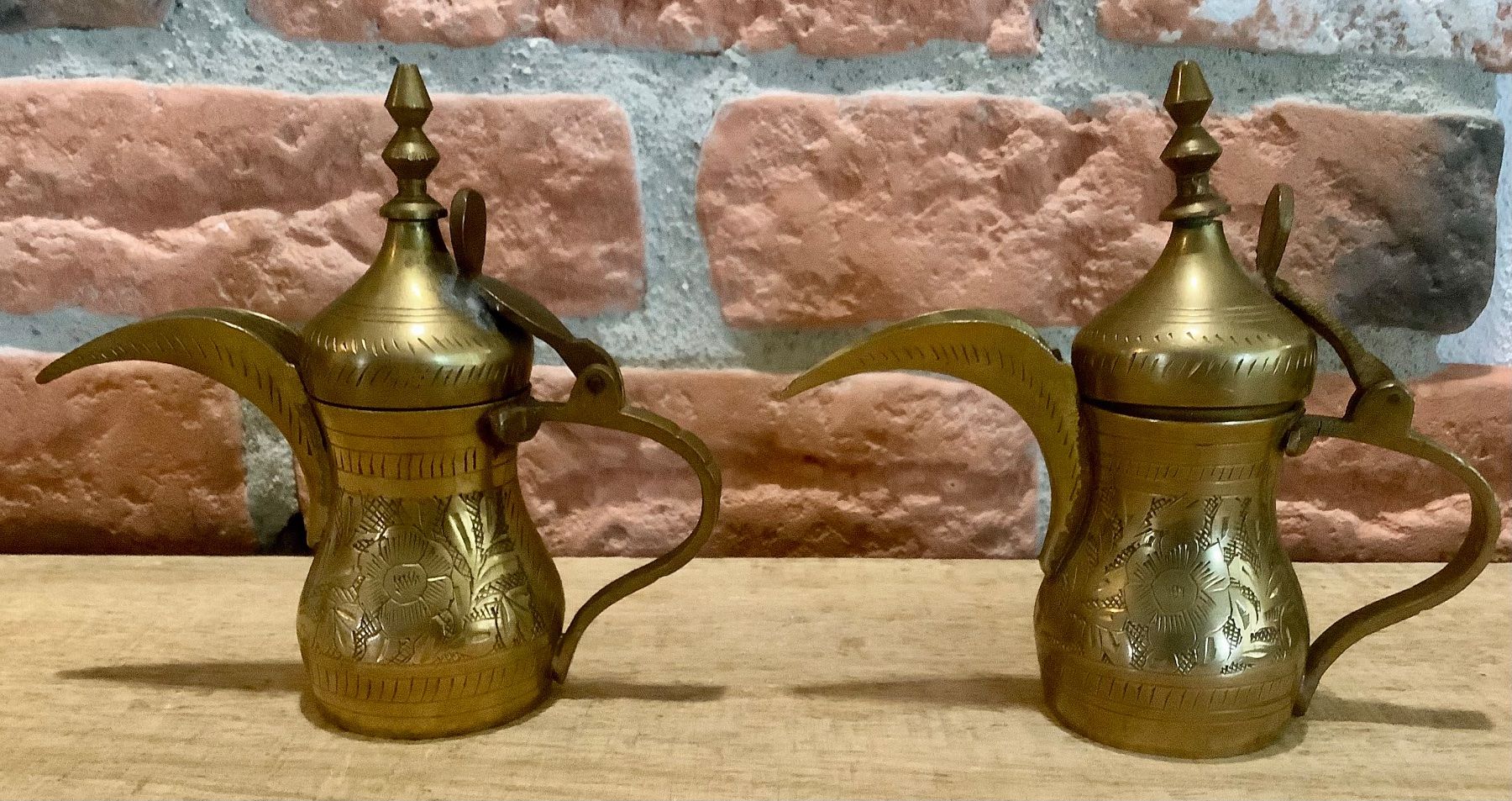 Teiere: Vintage Messing Dallah Kaffeekannen Set - Deko – Usato da Root venduto da ENGLAND-TREASURES 8