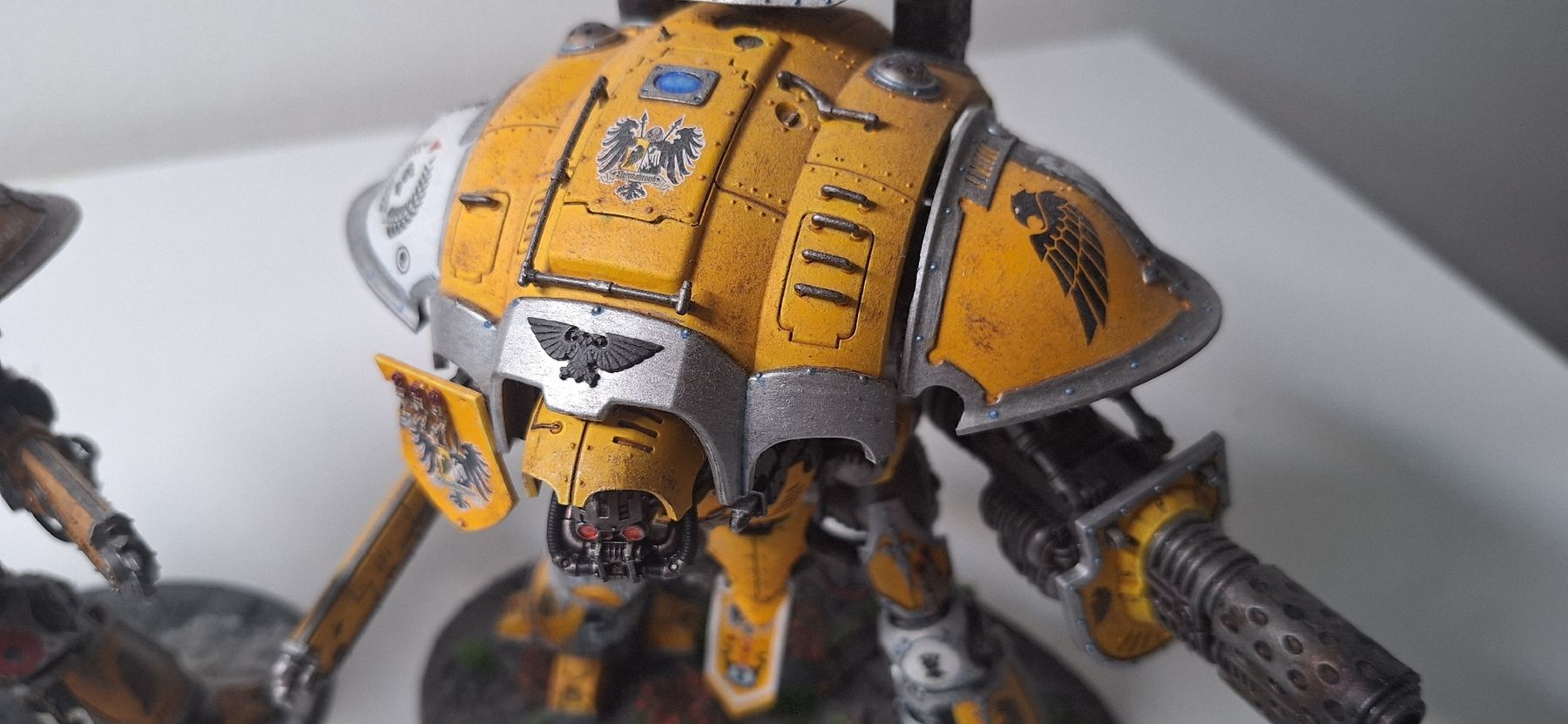 Kits de montage: Imperiale Ritter Warhammer 40k – D'occasion à Basel par BebbiFett 5