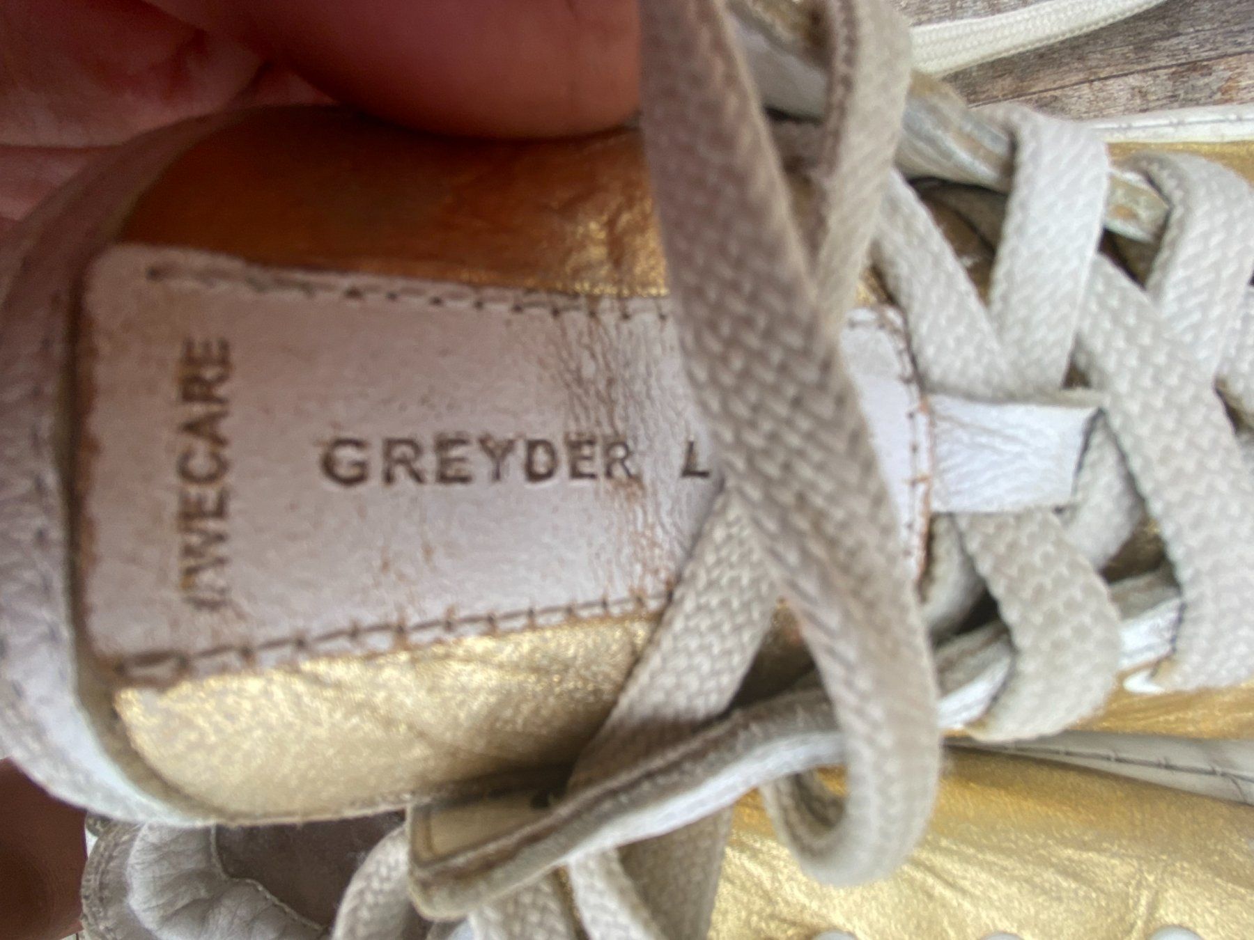 Scarpe da donna: Original Greyder Lab, Gold Sneaker,  Gr. 39 – Usato da Stetten SH venduto da jani-design 1