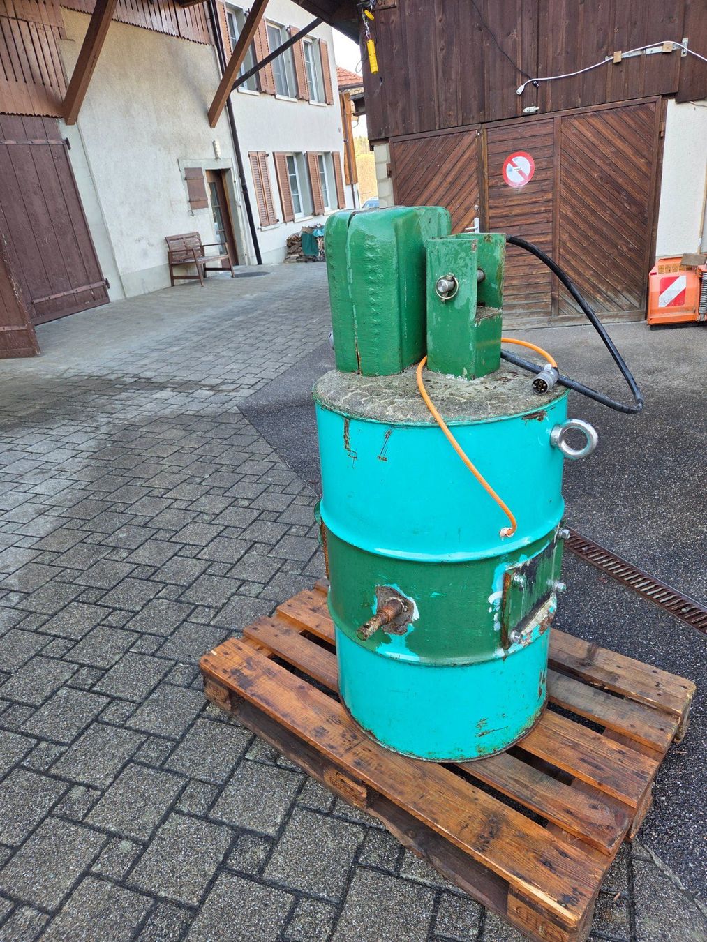 Trattori: Heckgewicht 1000kg – Usato da Lampenberg venduto da adi1507