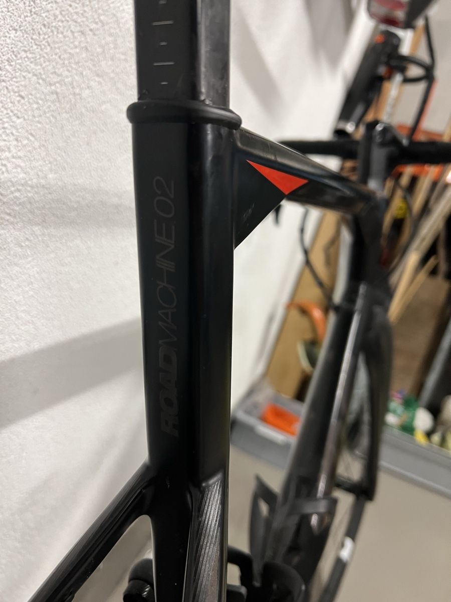 BMC Biciclette: BMC Roadmachine 02 ONE - Size 58 – Usato da Silvaplana venduto da SkoCats1 7