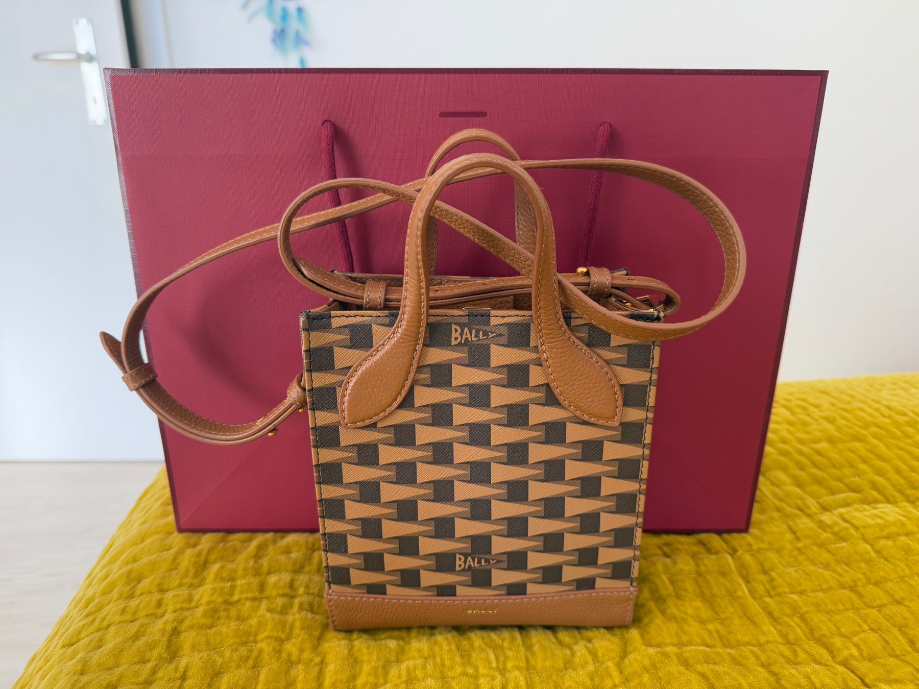 Borse: Bally Tasche – Usato da Hunzenschwil venduto da maupizz