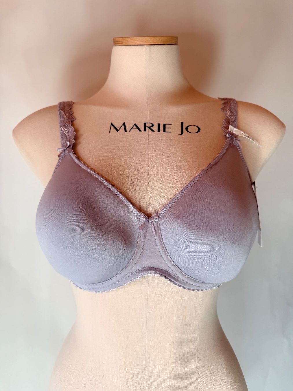 Altra biancheria intima: FELINA, Bügel-BH, Grösse 85B, Farbe Helllila – Nuovo e nell'imballaggio originale da Rudolfstetten venduto da gst_g7xl