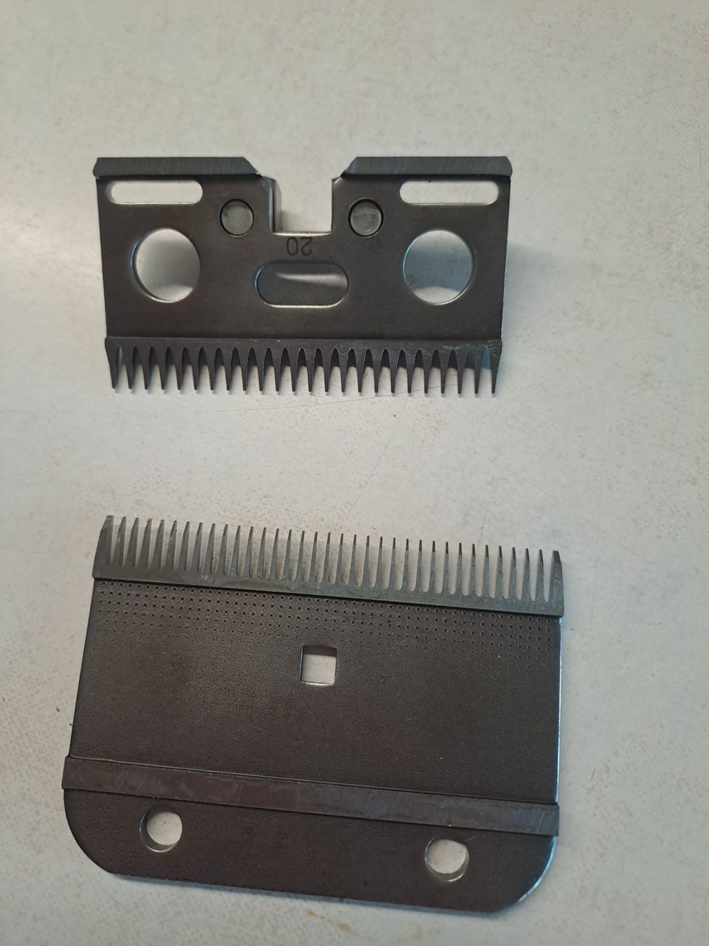 Coltelli: Lyscop Nr. 20 Schermesser Euterschur – Nuovo e nell'imballaggio originale da Mühlethurnen venduto da Store4all 2