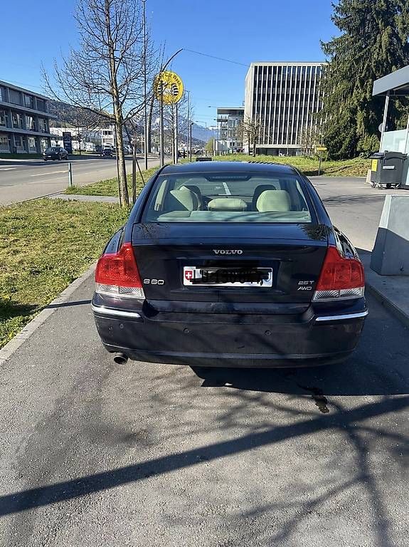 Autos: Volvo S60 2.5T – Gebraucht aus Ebikon von StivaQ 1