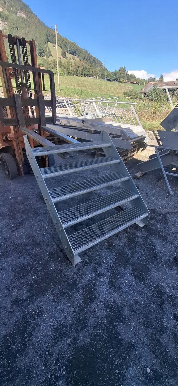 Scale: Treppe verzinkt – Usato da Reichenbach i. K. venduto da Wskorpion