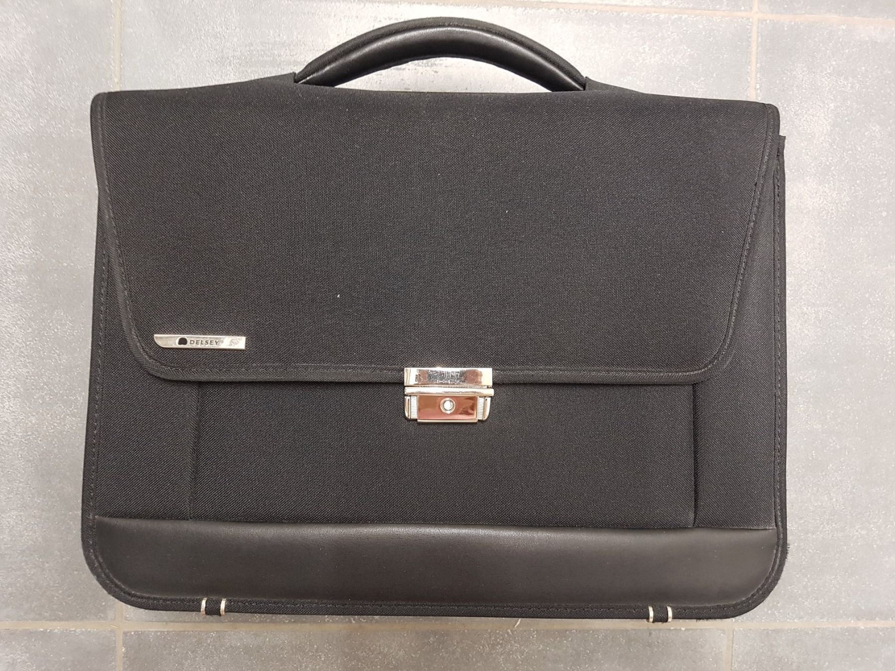 Delsey Koffer & Taschen: Aktentasche von Delsey – Gebraucht aus St.Gallen von dajo0809