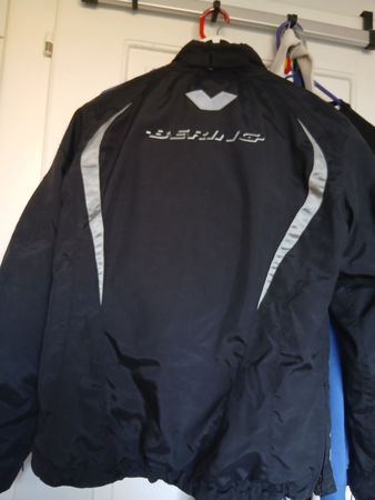 Veste de moto Bering, taille L, parfait pour l'automne dames