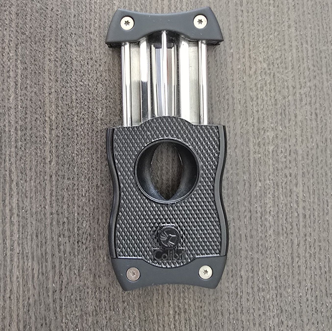Sigari: Zigarrenschneider Colibri SV Cutter Black – Nuovo (secondo la descrizione) da Neuhausen am Rheinfall venduto da joc_vb6l 2