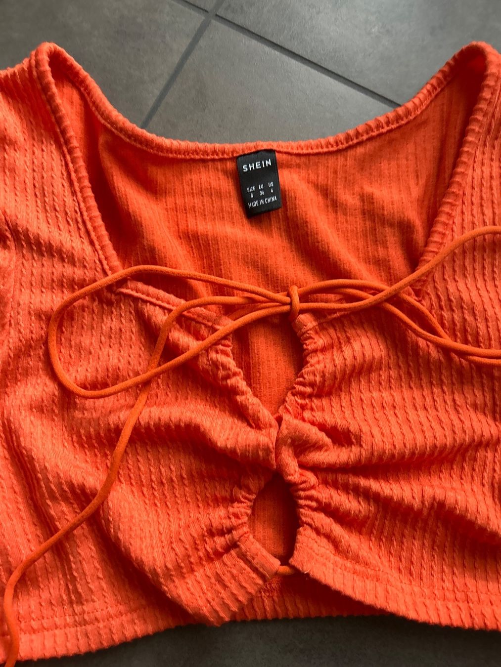 Shein Top: Shein top taille S – Usato da Delémont venduto da Ma_LoU.01 1