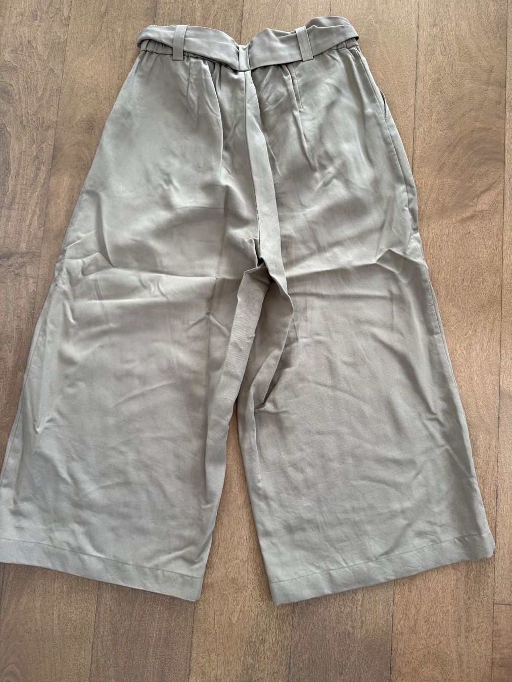Nile Pantaloni: NILE: Beige Culotte-Hose Gr. XS – Usato da Meilen venduto da kleisi01 2