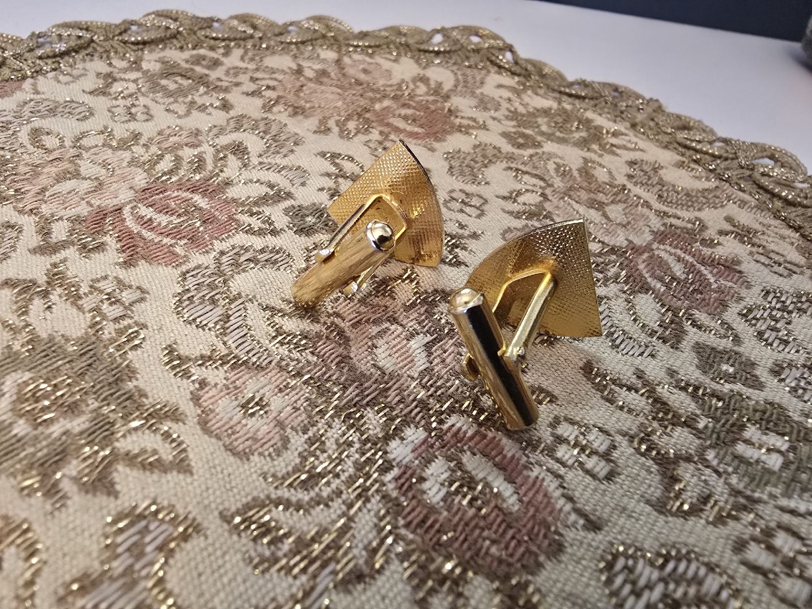 Gemelli: 2 wunderschöne Manschettenknöpfe mit Berner Wappen – Usato da Flamatt venduto da Tyrael01 8