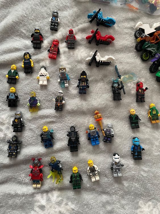 22 Tischfußball-Spieler Figuren - Ersatzteile Für Dein Kicker-Spiel