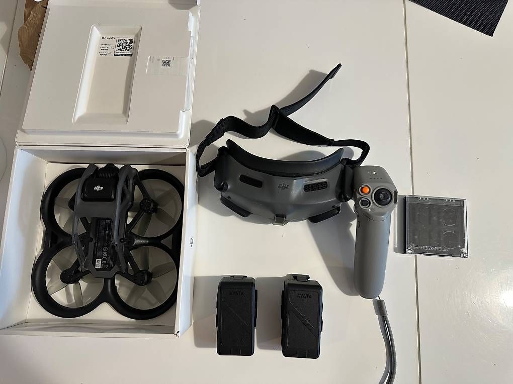 RC Kits de montage: DJI Avata Pro-view Combo RcMotion 2 – D'occasion à Meyrin par cla_q8vf 1