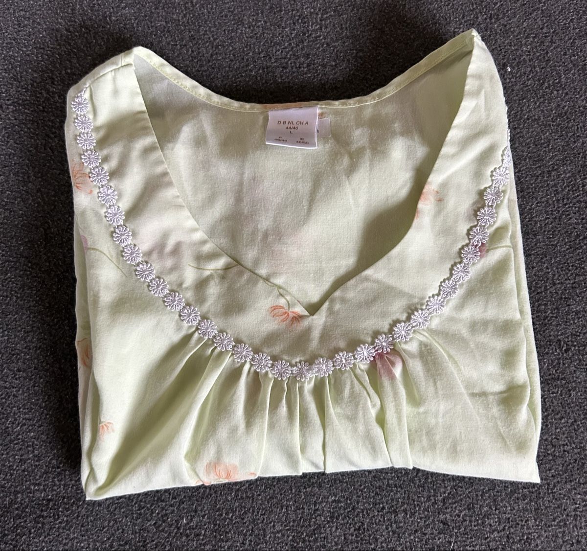 Negligees & Pigiami: Damen Nachthemd Grösse 44/46 – Usato da Lengnau AG venduto da Mefari 5