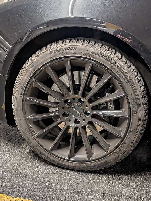 Pneumatici & Ruote complete: Winter-Radsatz, 18Zoll, neuwertig – Nuovo (secondo la descrizione) da Langenthal venduto da Domtschec