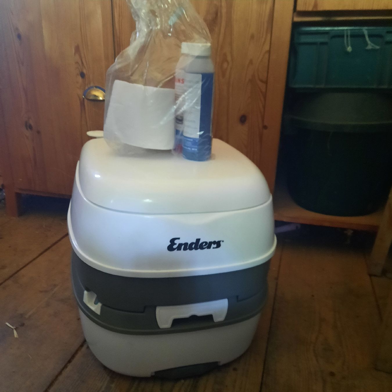 WC: Camping WC Enders – Neuf (Voir description) à Riedikon par cor_7jcd 1