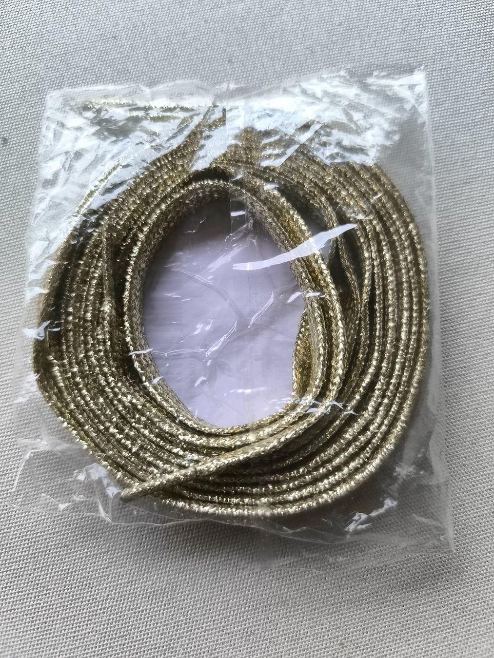 Sonstige Kleidung & Accessoires: Gold mit Glitter farbene Schnürsenkel, mm. 115 – Neu und originalverpackt aus Oensingen von Outlet_Super_Sale 4