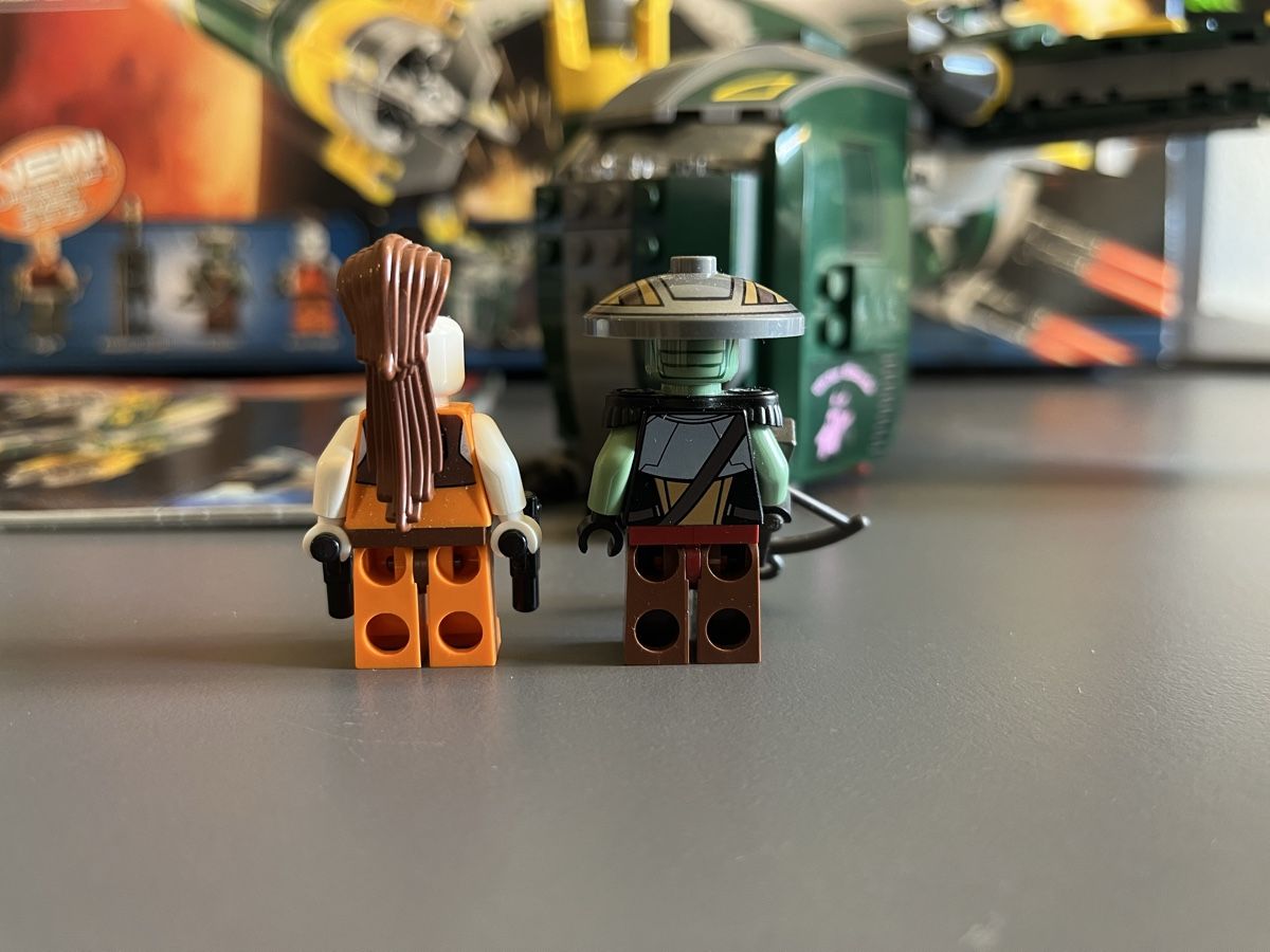 Lego Spielzeuge: LEGO Star Wars Set 7930 Bounty Hunter Assault Gunship – Gebraucht aus Fribourg von Helvetix7 2
