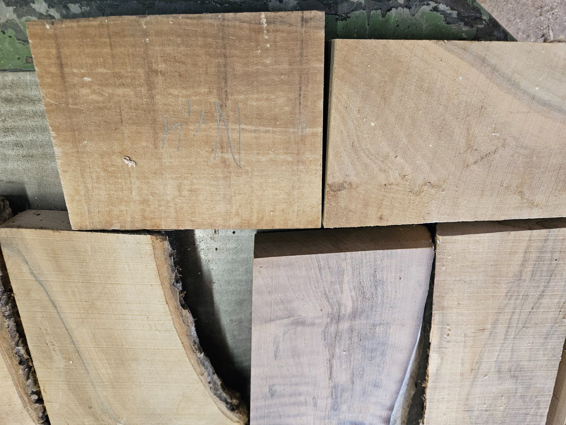 Articoli in legno: Nussbaum Holz – Nuovo (secondo la descrizione) da Schangnau venduto da egli6.2 8