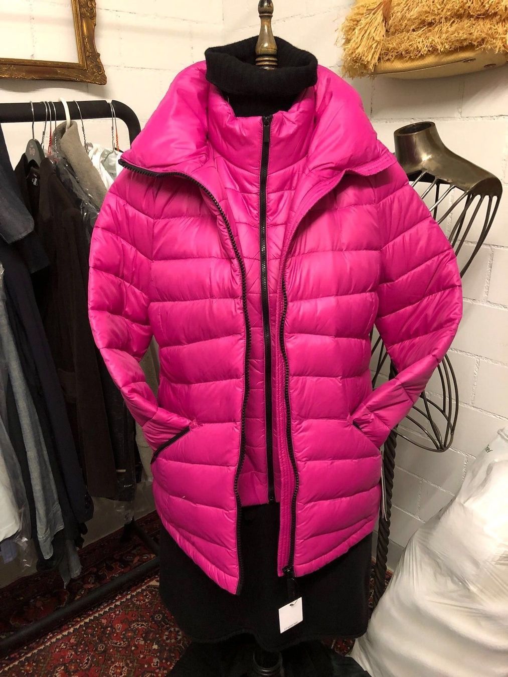 DKNY Giacche: Daunenjacke. DKNY Pink L NEU!! – Nuovo e nell'imballaggio originale da Zürich venduto da Nick345 4